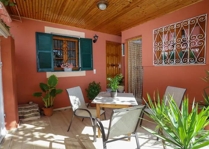 Family House At Corfu Town Appartement
